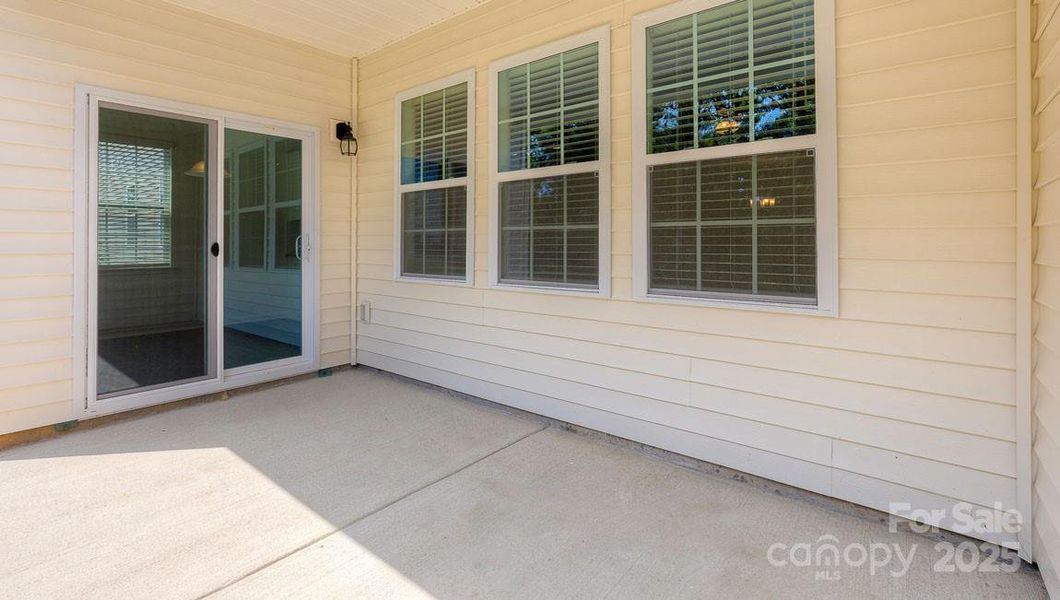 Front exterior of a new home in Sonoma Hills, Charlotte, NC, highlighting curb appeal (Image 16). Front exterior of a new home in Sonoma Hills, Charlotte, NC, highlighting curb appeal (Image 16).
