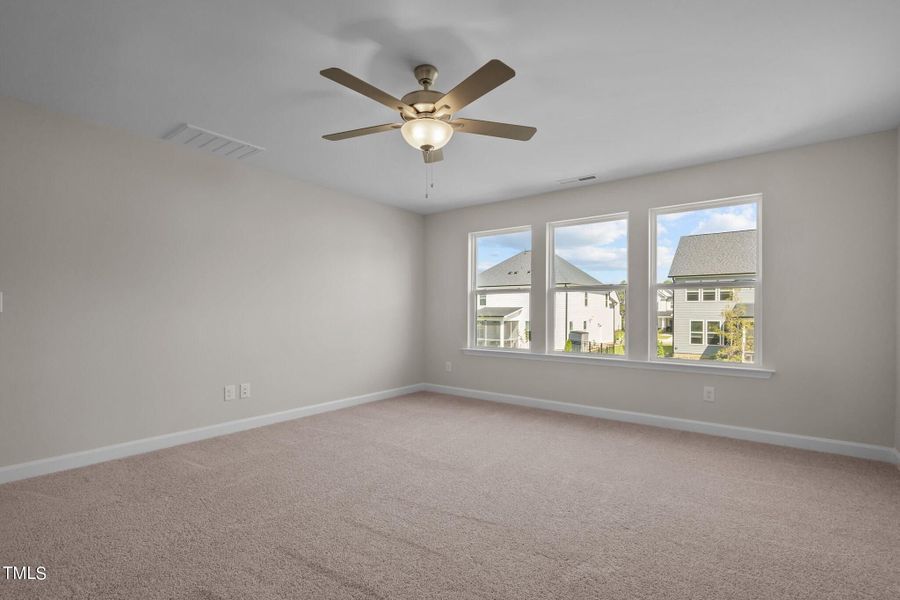 Spacious, unfurnished interior of a new home in Glenmere, Knightdale (Image 127). Spacious, unfurnished interior of a new home in Glenmere, Knightdale (Image 127).