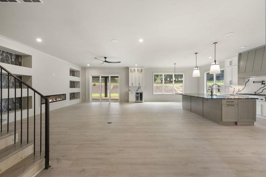 Image 37 of a home in .