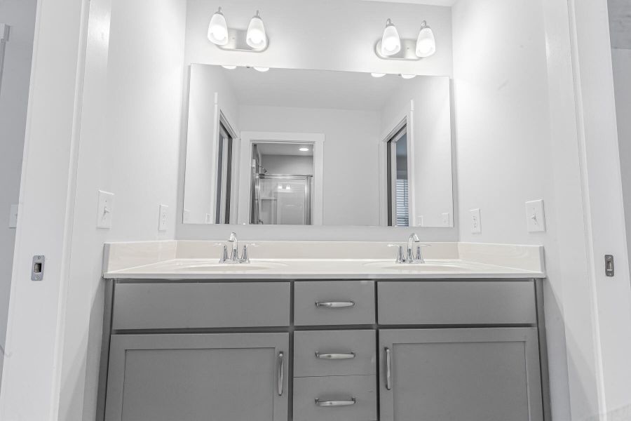 Image 56 of a home in .