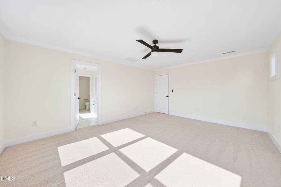 50-web-or-mls-205 W Maple (48 of 78)