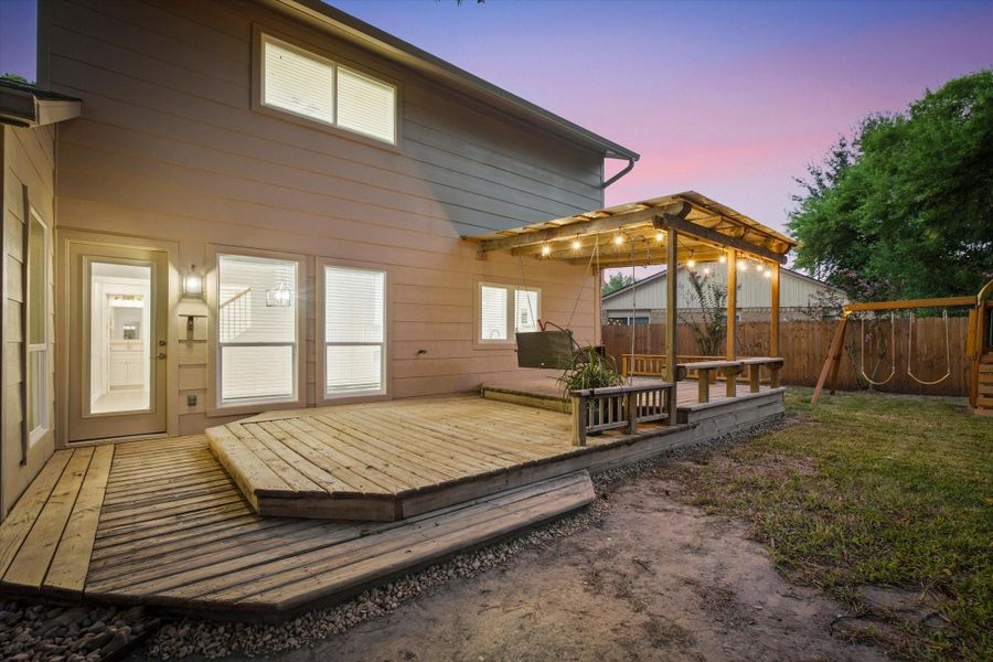 Exterior details and patio area of a home in , Kingwood (Image 18).