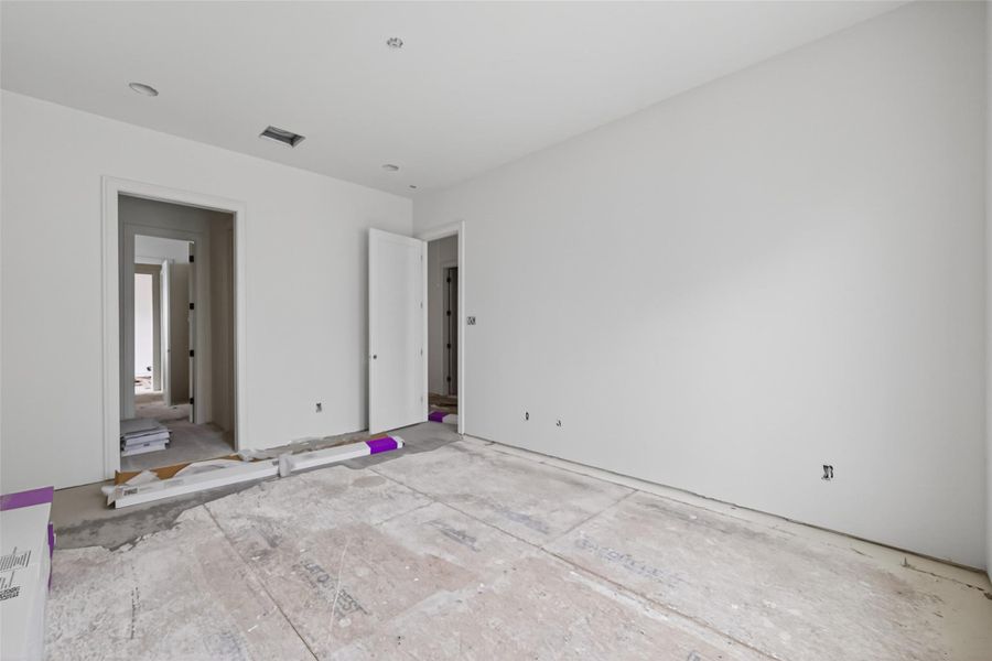 Secondary bedroom upstairs