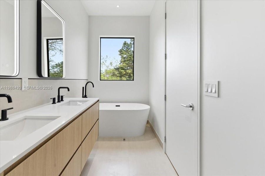 Furnished interior view inside a new home in , Miami (Image 40). Furnished interior view inside a new home in , Miami (Image 40).