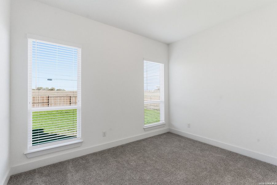 Spacious, unfurnished interior of a new home in Sienna Lakes, San Antonio (Image 15). Spacious, unfurnished interior of a new home in Sienna Lakes, San Antonio (Image 15).