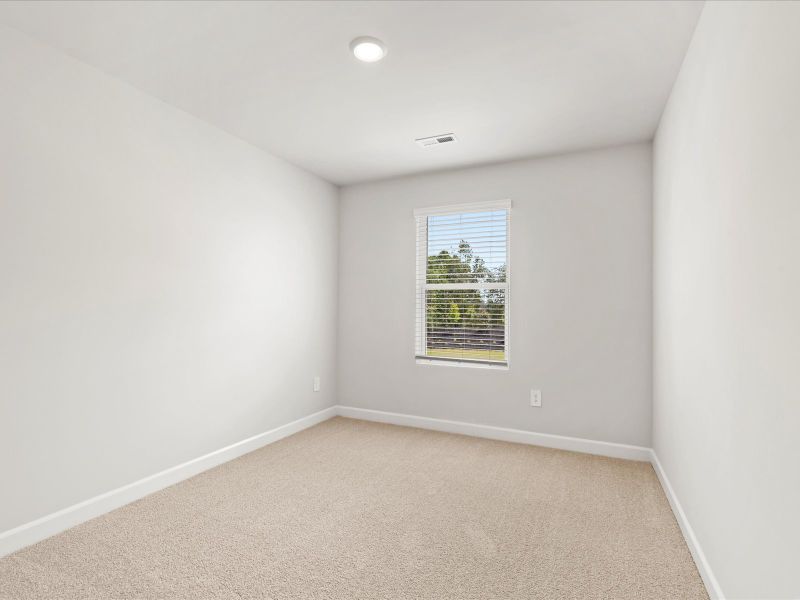 Spacious, unfurnished interior of a new home in Valentine Townes, Greer (Image 10).