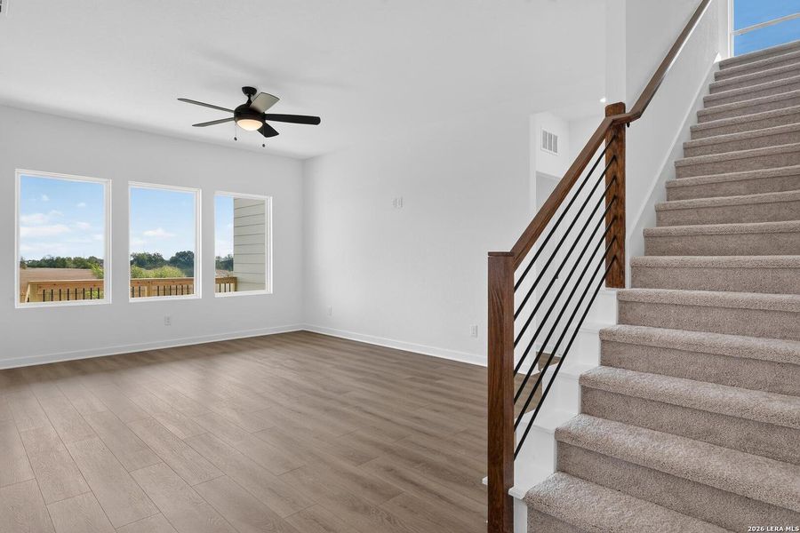 Spacious, unfurnished interior of a new home in Cordova Trails, Seguin (Image 18).