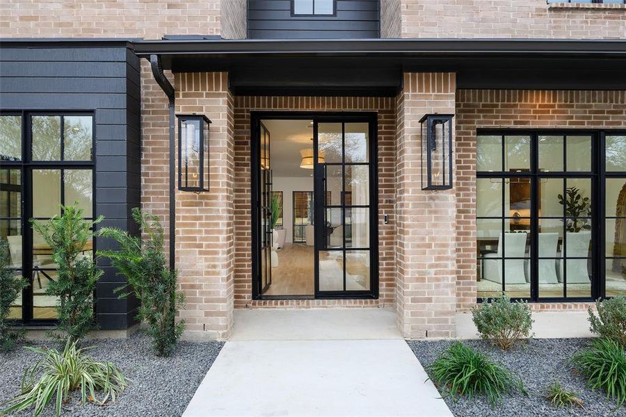 Exterior details and patio area of a home in , Dallas (Image 28).