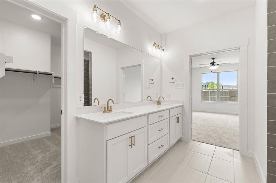 816 Alderwood-Primary Suite-4