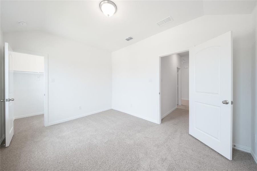 Spacious, unfurnished interior of a new home in Chalk Hill, Celina (Image 23). Spacious, unfurnished interior of a new home in Chalk Hill, Celina (Image 23).