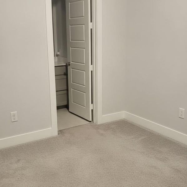 Spacious, unfurnished interior of a new home in , Van Alstyne (Image 9). Spacious, unfurnished interior of a new home in , Van Alstyne (Image 9).