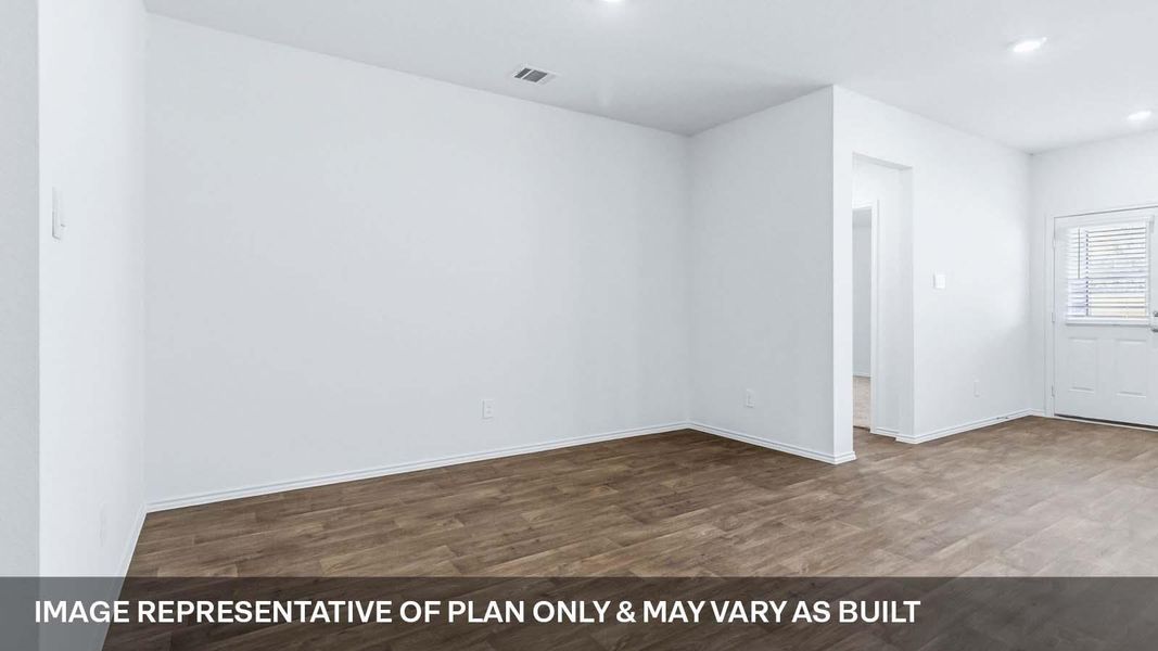 Spacious, unfurnished interior of a new home in Valverde, Bastrop (Image 15).