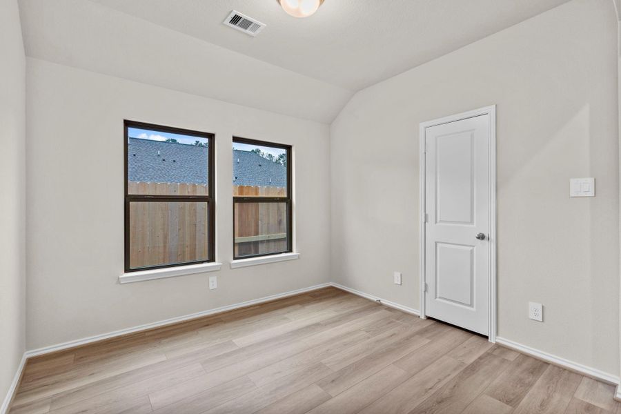 Spacious, unfurnished interior of a new home in The Highlands, Porter (Image 27).