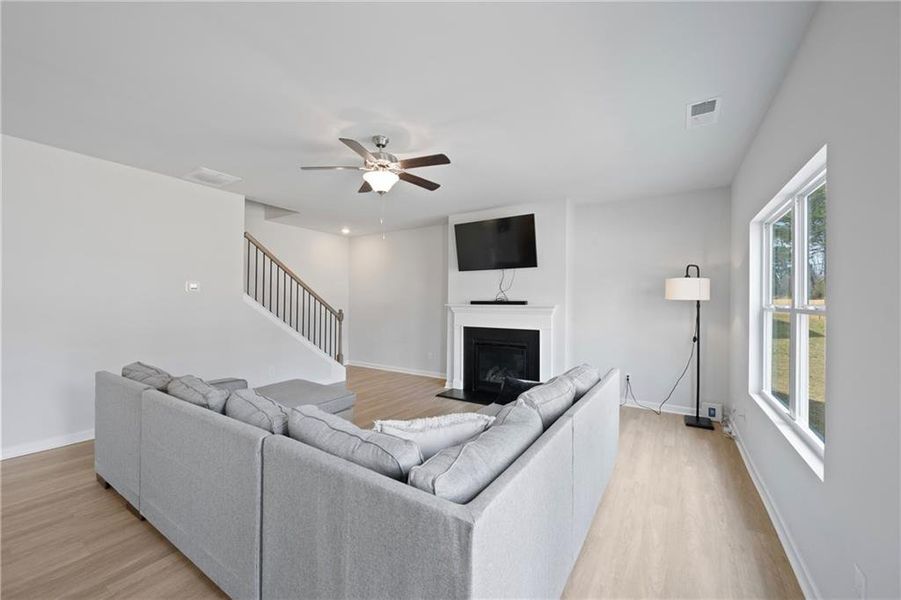 Furnished interior view inside a new home in Stephen's Landing, Loganville (Image 12). Furnished interior view inside a new home in Stephen's Landing, Loganville (Image 12).