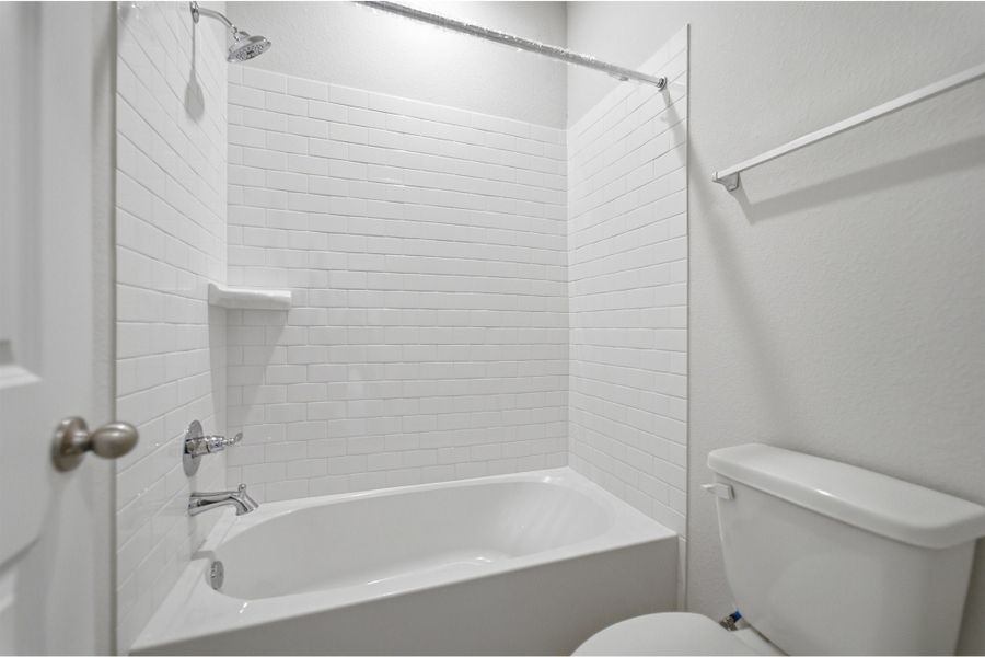 Furnished interior view inside a new home in Ashland, Richwood (Image 14).