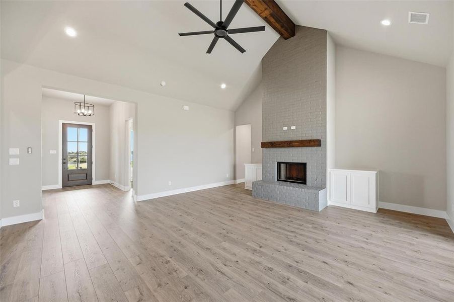 Spacious, unfurnished interior of a new home in Rocky Top Ranch, Reno (Image 21). Spacious, unfurnished interior of a new home in Rocky Top Ranch, Reno (Image 21).