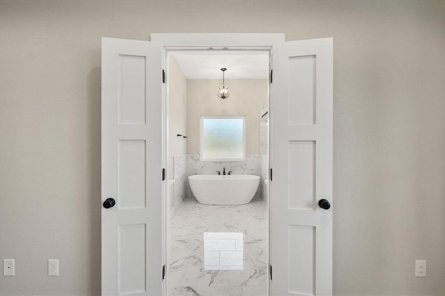 Furnished interior view inside a new home in , Corsicana (Image 4). Furnished interior view inside a new home in , Corsicana (Image 4).