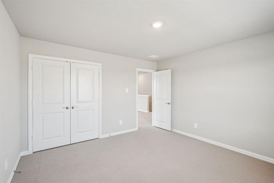 Photo is not of the actual home, but is an inspirational photo of builder’s model home and may depict options, furnishings, and/or decorator features that are not included.