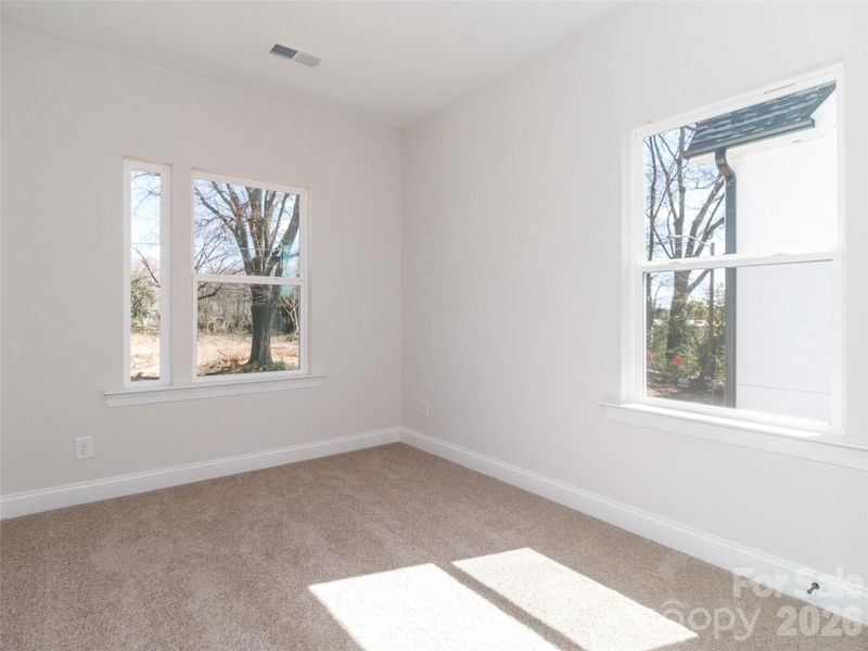 Spacious, unfurnished interior of a new home in , Charlotte (Image 10).