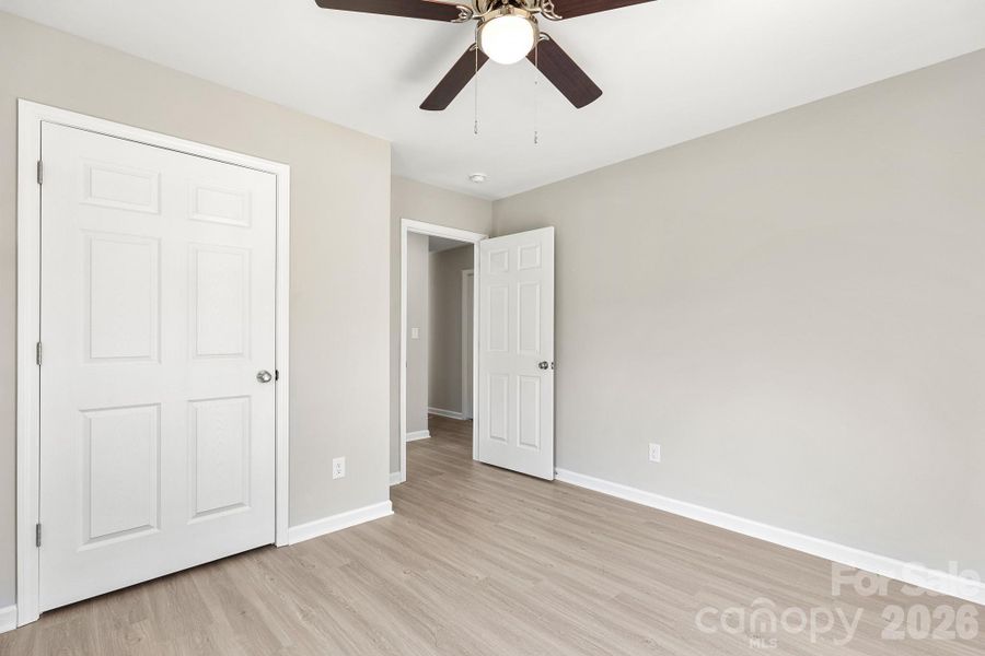 Spacious, unfurnished interior of a new home in , York (Image 35).