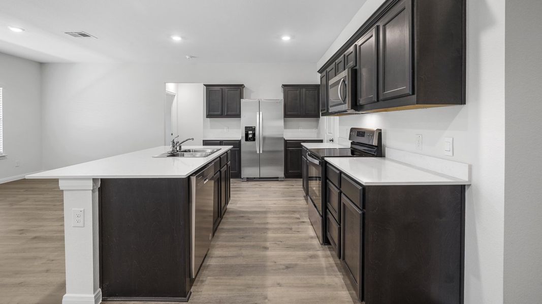 Furnished interior view inside a new home in Saddlebrook, Waxahachie (Image 4).