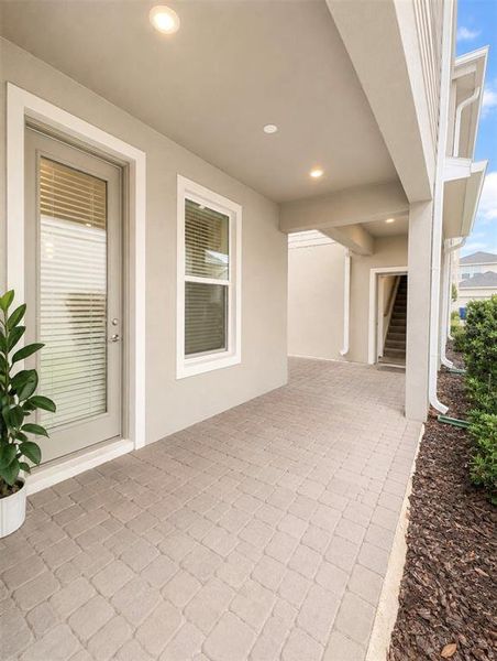 Exterior details and patio area of a home in , St. Cloud (Image 3).