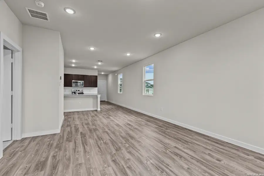 Spacious, unfurnished interior of a new home in Park Place, New Braunfels (Image 13). Spacious, unfurnished interior of a new home in Park Place, New Braunfels (Image 13).