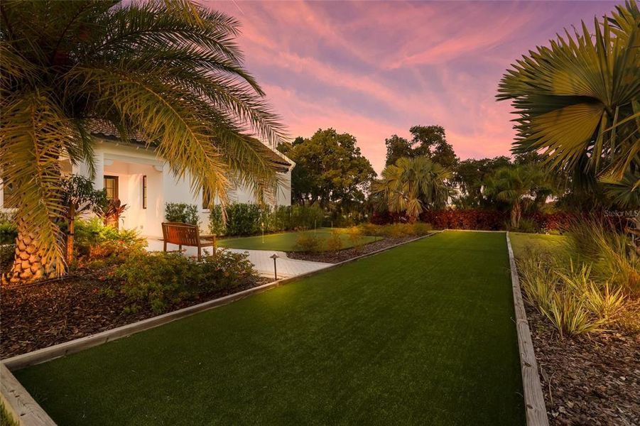 Image 79 of a home in .