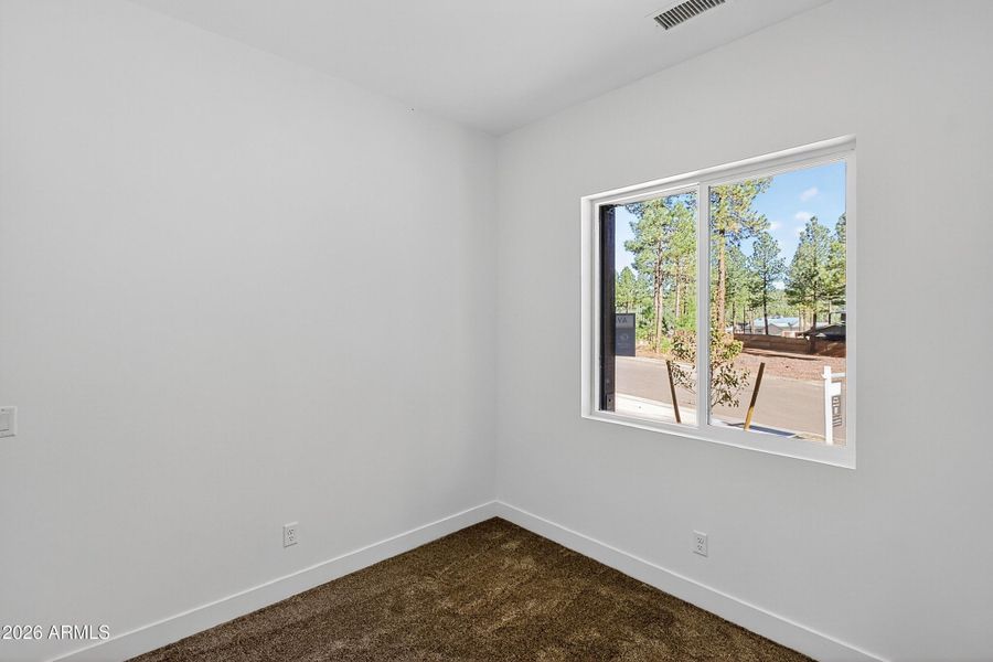 lot_8_timber_sky_sirius_2013_bed2_2