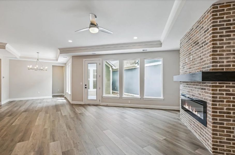 Spacious, unfurnished interior of a new home in The Courtyards at Cornerstone, Andover (Image 8).