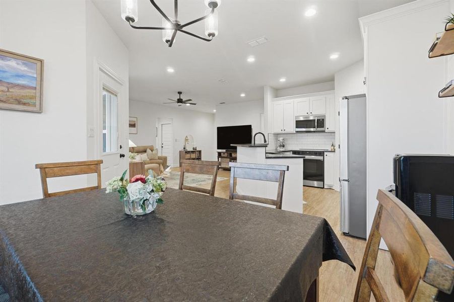 Furnished interior view inside a new home in , Abilene (Image 10).
