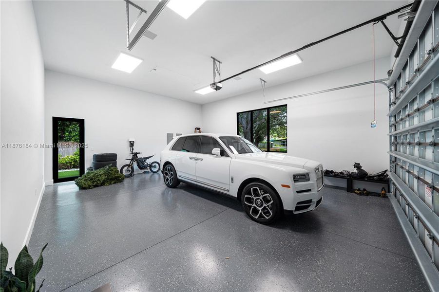Furnished interior view inside a new home in , Pinecrest (Image 62). Furnished interior view inside a new home in , Pinecrest (Image 62).