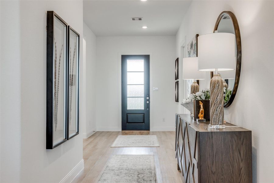 Furnished interior view inside a new home in Cross Creek West: Pinnacle Collection, Fulshear (Image 27).