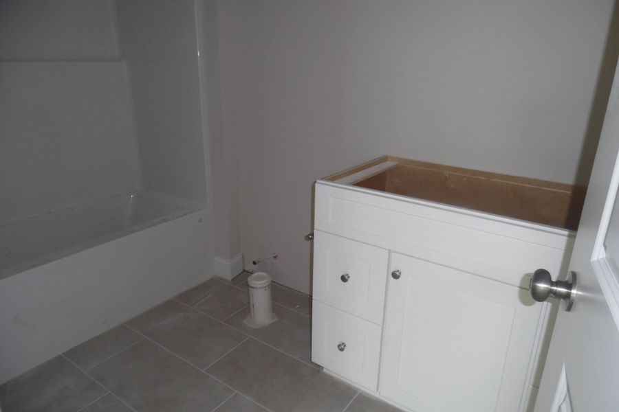 Spacious, unfurnished interior of a new home in Durham Estates, Sharpsburg (Image 26).