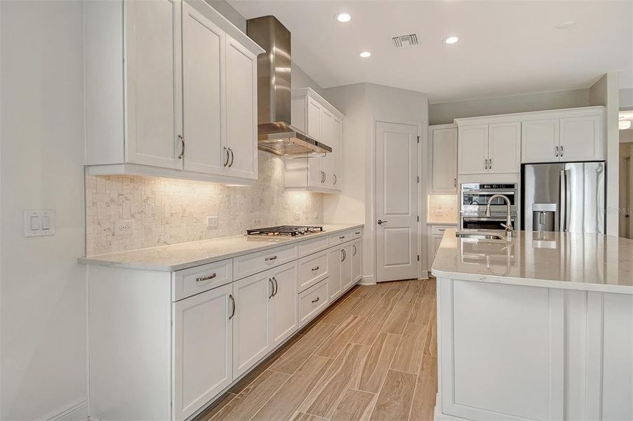 Furnished interior view inside a new home in , Venice (Image 13).