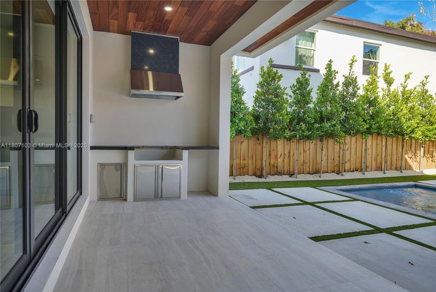 Image 39 of a home in .