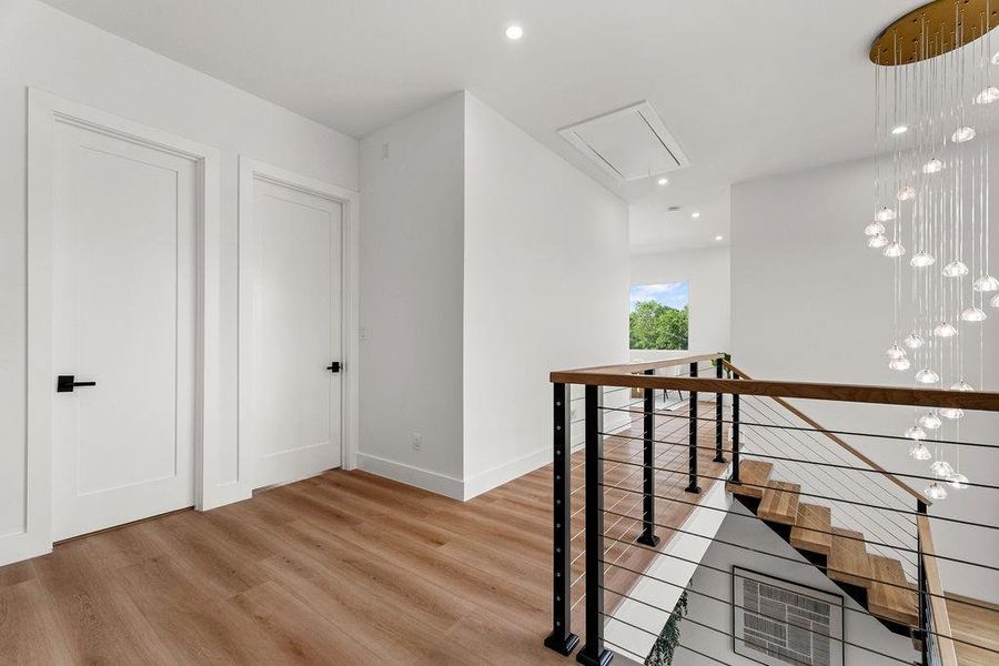 Furnished interior view inside a new home in , Farmers Branch (Image 18).