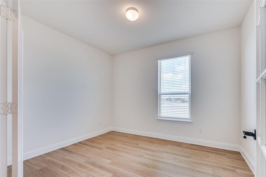 Spacious, unfurnished interior of a new home in Sierra Vista at Kelly Ranch, Aledo (Image 18).