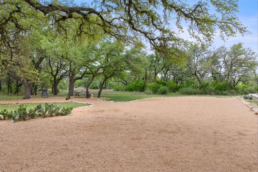 View of home's community with view of wooded area