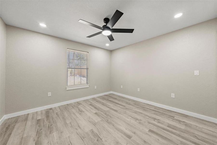 Spacious, unfurnished interior of a new home in , Waco (Image 12).