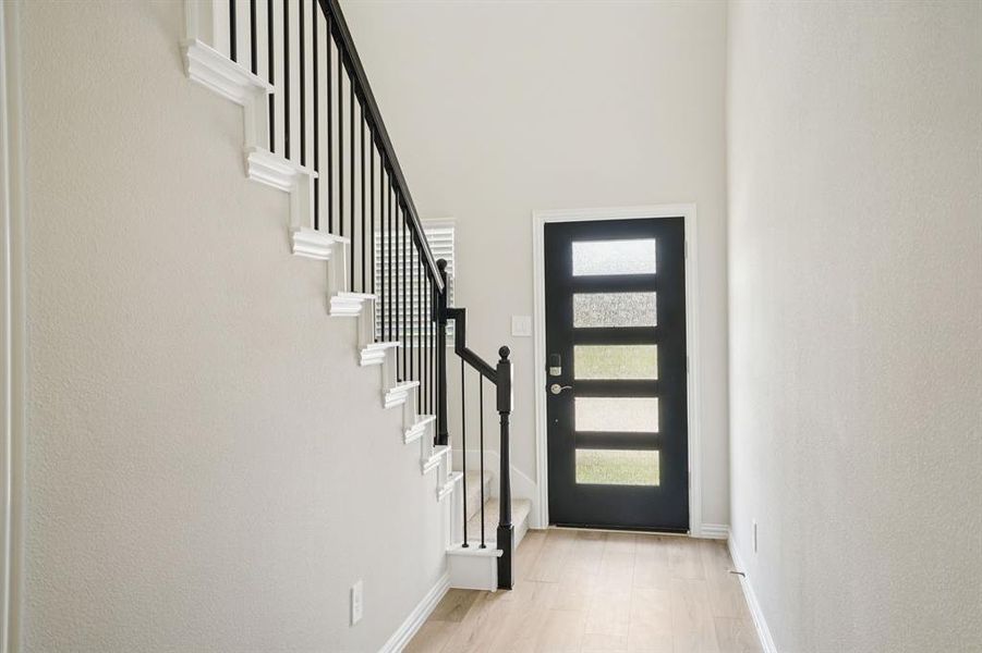 Spacious, unfurnished interior of a new home in Simpson Crossing - Spring Series, McKinney (Image 17). Spacious, unfurnished interior of a new home in Simpson Crossing - Spring Series, McKinney (Image 17).