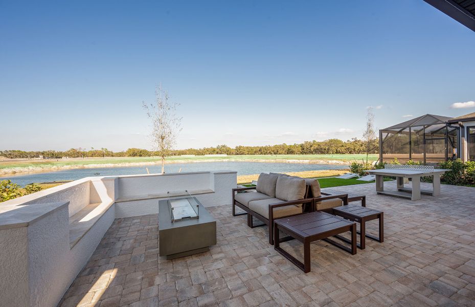 Representative exterior details of a home built from the Yellowstone by Pulte Homes in Silverlake, Lake Alfred (Image 4). Representative exterior details of a home built from the Yellowstone by Pulte Homes in Silverlake, Lake Alfred (Image 4).