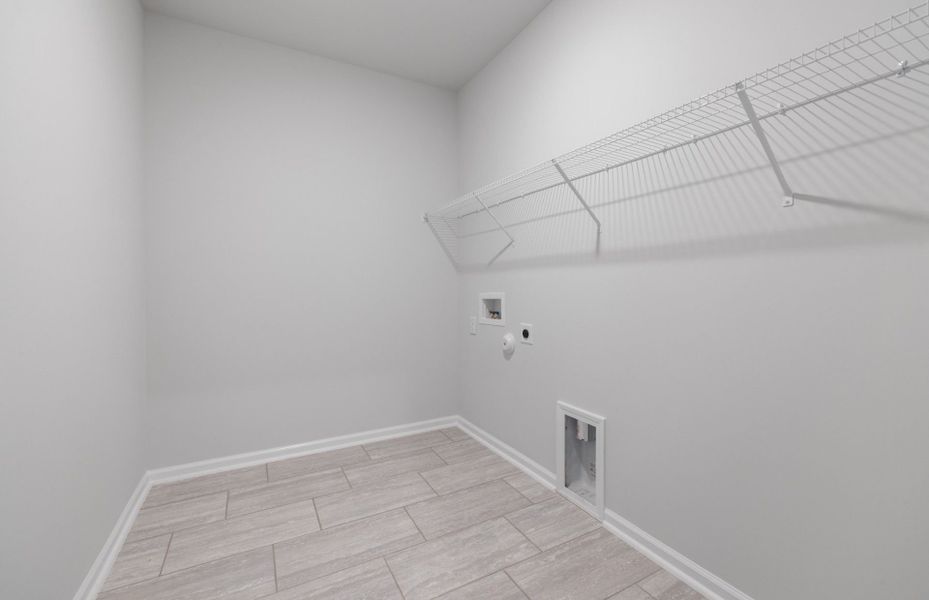 Spacious, unfurnished interior of a new home in Exchange at 401, Raleigh (Image 21).