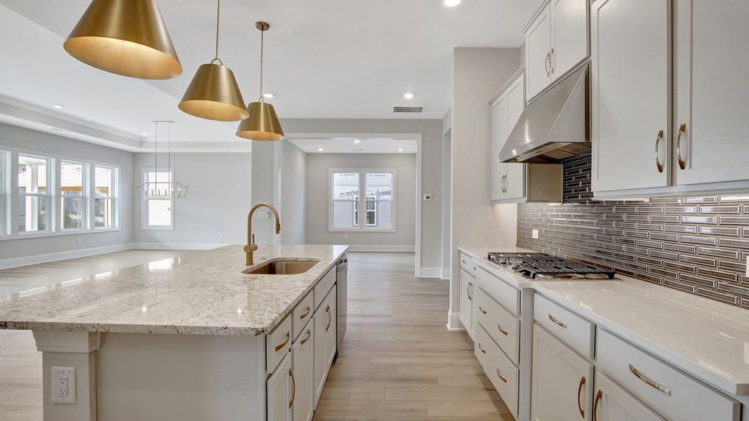 Taylor Model | Kitchen to Flex