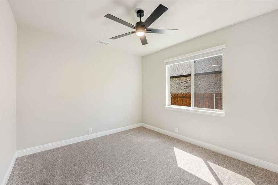 Spacious, unfurnished interior of a new home in Villages of Walnut Grove, Midlothian (Image 27). Spacious, unfurnished interior of a new home in Villages of Walnut Grove, Midlothian (Image 27).