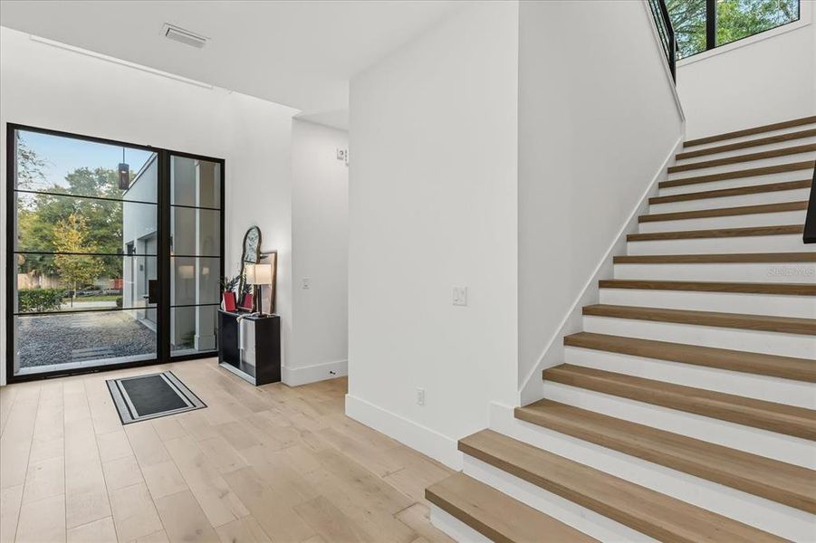 Spacious, unfurnished interior of a new home in , Winter Park (Image 21). Spacious, unfurnished interior of a new home in , Winter Park (Image 21).