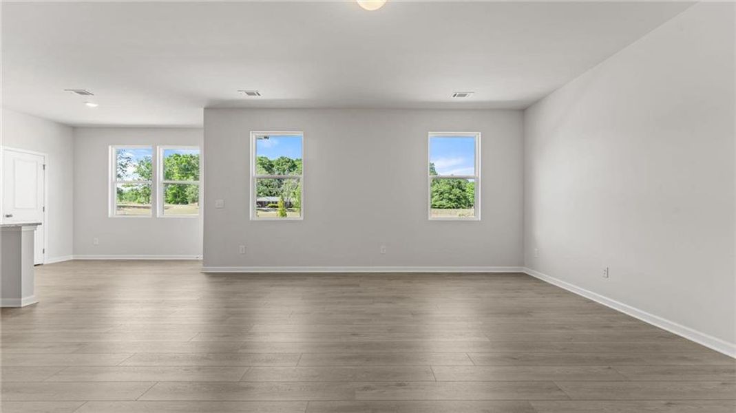 Spacious, unfurnished interior of a new home in Hampton Ridge, Jefferson (Image 13). Spacious, unfurnished interior of a new home in Hampton Ridge, Jefferson (Image 13).