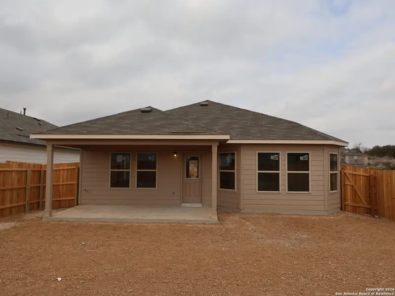 Exterior details and patio area of a home in Agave, San Antonio (Image 4).