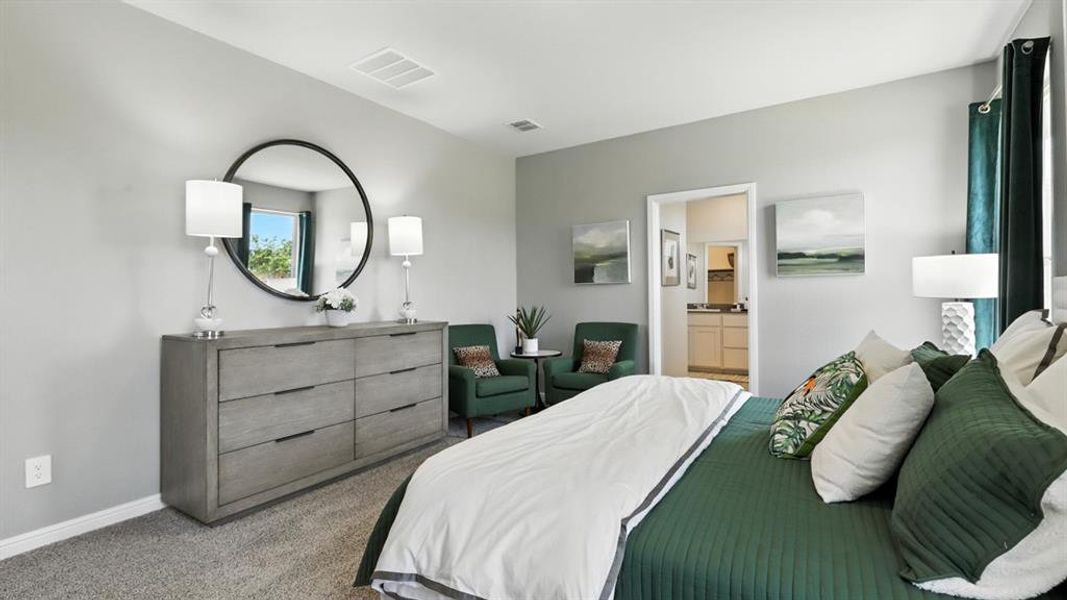 Furnished interior view inside a new home in Vista Point, Grandview (Image 31).