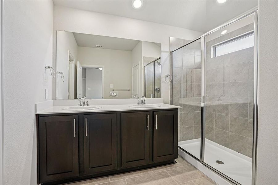 Furnished interior view inside a new home in Windmore, Princeton (Image 11).
